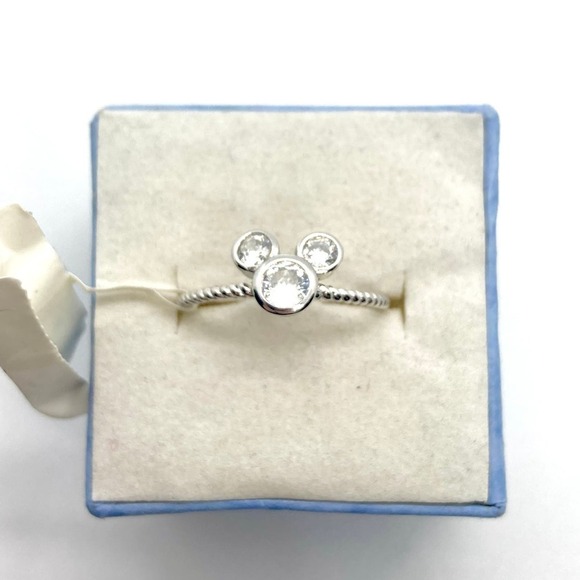 Size 6 925 Mickey Mouse Silhouette Twisted Band Ring - Picture 2 of 10